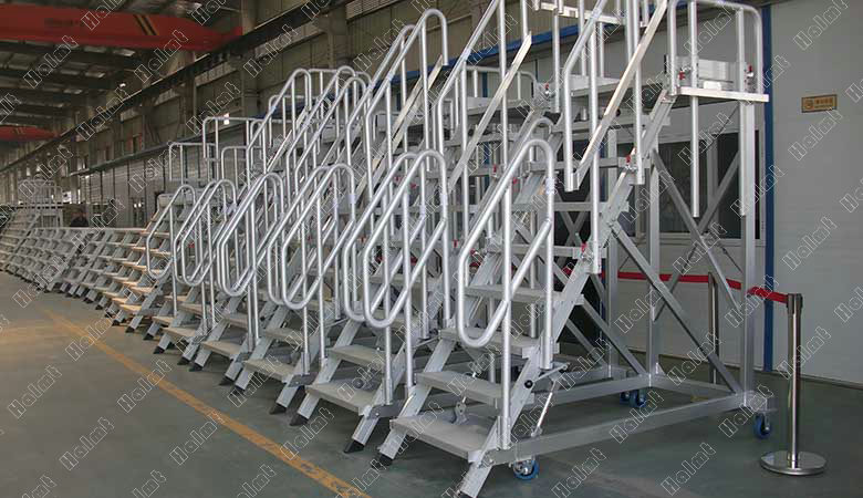 Aluminum Step Ladder